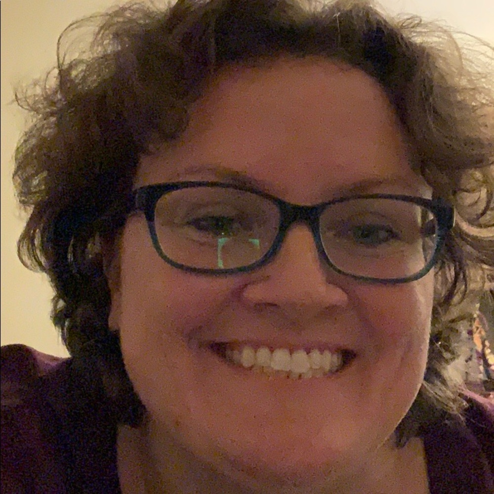 Meet your Posher, Kelly